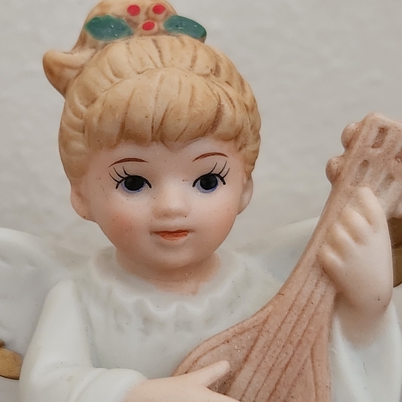 Lefton Vintage 1987 Christmas Angels Playing Instrument - Picture 6 of 11
